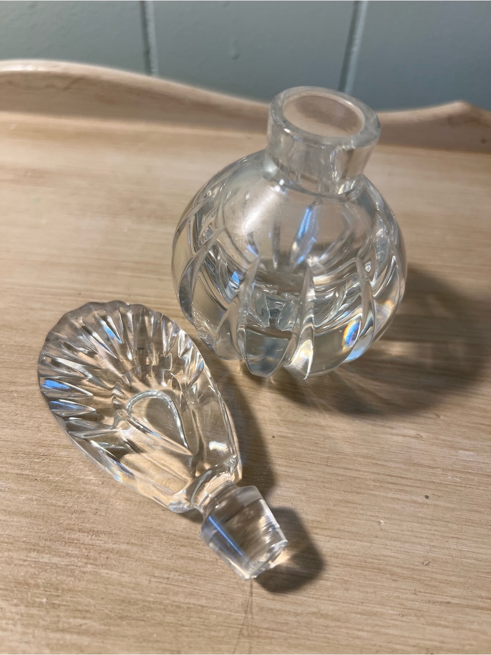 Clear Cut Glass Perfume Bottle with Decorative Stopper - Picture 2 of 2